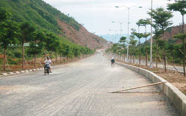 Tuyến đường đẹp nối gần hơn với trung tâm thành phố và dẫn lên Bà Nà đang dần hình thành.