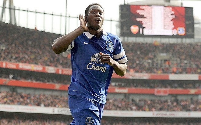 Romelu Lukaku. Giá 47,2 triệu đôla, từ Chelsea đến Everton.