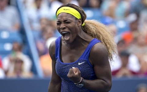 Serena Williams ăn mừng chiến thắng (Ảnh USA Today)