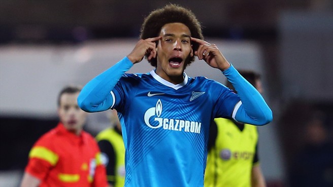 Ở tuyến giữa, Axel Witsel trở thành tiền vệ trung tâm đắt giá nhất thế giới khi gia nhập Zenit từ Benfica vào năm 2012 với giá 54 triệu. Tiền vệ người Bỉ này là một trong những ngôi sao hiếm hoi đang thi đấu tại giải vô địch Nga.