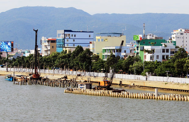 Công trình bến du thuyền sông Hàn.