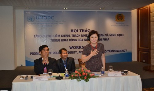 Ms.Zhuldyz Akisheva, UNODC Country Manager in Vietnam, speaks at a workshop i Da Nang, central Vietnam, on August 26, 2014.