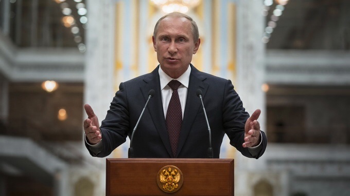 Tổng thống Nga Vladimir Putin ra thông điệp cứng rắn với phương Tây - Ảnh: Reuters