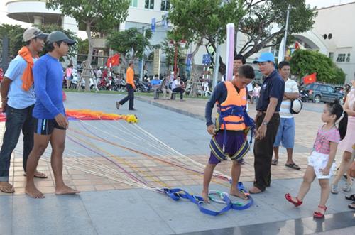 The event featured many different water sports activities, including jet-skiing, windsurfing and parasailing.