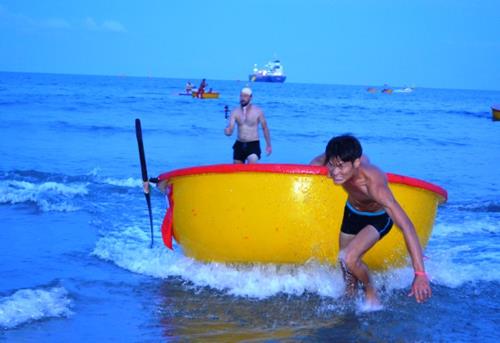    Get ready for the rescue coracle race.