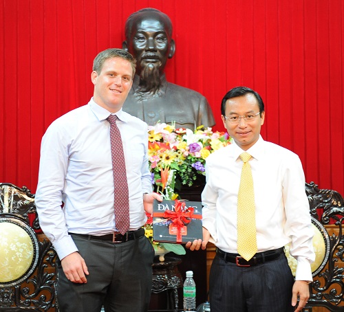 Deputy Ambassador Taylor and Vice Chairman Anh