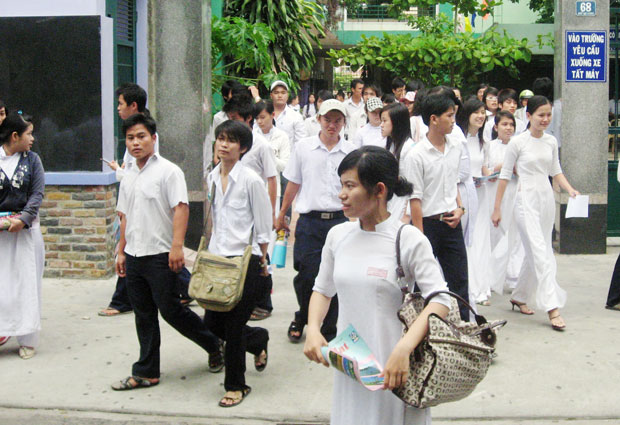 Những năm gần đây, Trường THPT Quang Trung tuyển được ít học sinh so với chỉ tiêu.