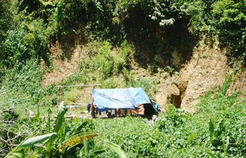 The tent of an illegal miner