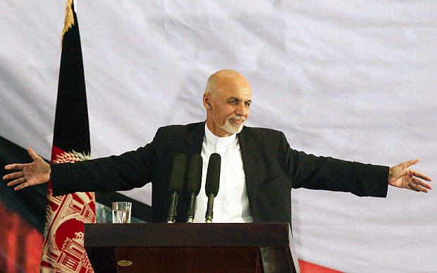 Ông Ashraf Ghani Ahmadzai phát biểu trong lễ nhậm chức ở Kabul.Ảnh: EPA