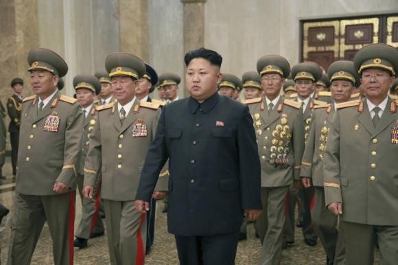 Sự vắng mặt kể từ sau ngày 3-9-2014 tới nay của Nhà lãnh đạo Kim Jong-Un đã gây sự chú ý rất lớn của cộng đồng quốc tế.  Ảnh: AFP 