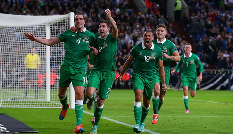 Nhưng John O'Shea đã gỡ hòa 1-1 cho CH Ireland ngay trước khi hiệp 2 kết thúc