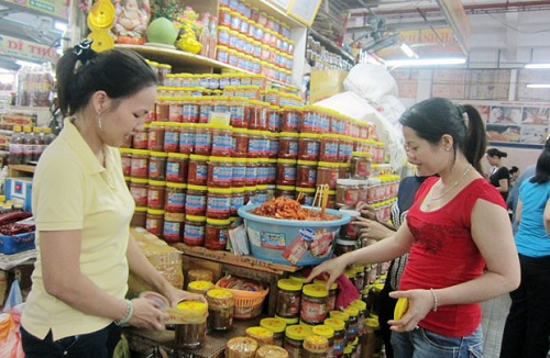 The Di Can Mam shop in the Han Market