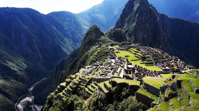 9. Trong vài năm trở lại đây, Peru bắt đầu nổi lên như một điểm đến không thể thiếu trong hành trình của dân bụi. Không chỉ là quê hương của thành phố huyền thoại Machu Picchu, quốc gia Nam Mỹ này còn sở hữu những thắng cảnh tươi đẹp và hoang dã bậc nhất, dành riêng cho những vị khách ưa khám phá. Ảnh: yogaadventurehawaii