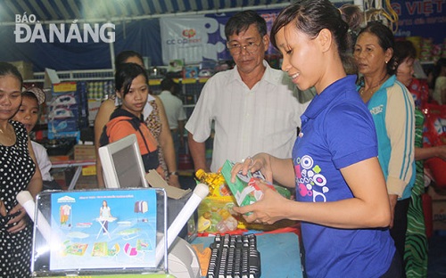 Shoppers at a rural market price stabilisation programme