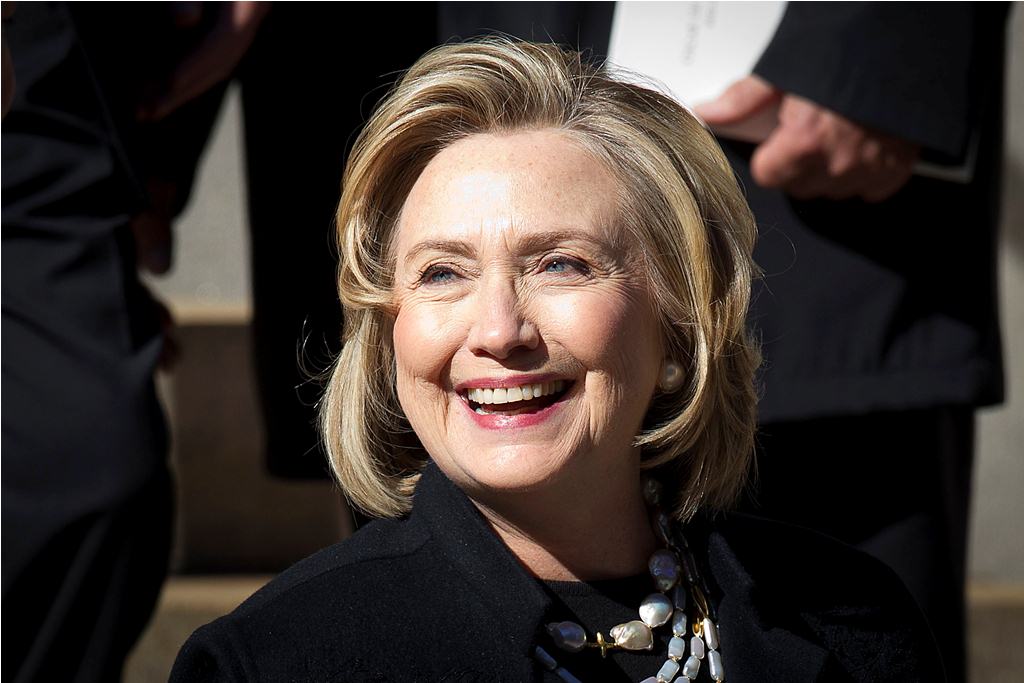  Cựu Ngoại trưởng Hillary Clinton 