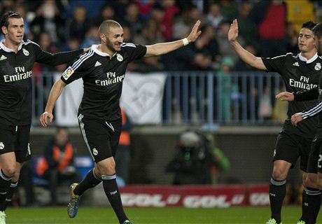 Bale (trái) và Benzema đều thay Ronaldo làm tốt khâu dứt điểm.