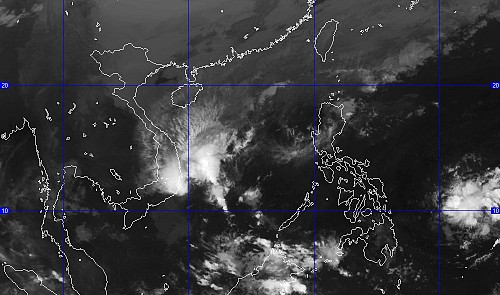 The satellite image of the tropical depression that enters Vietnam's south central coast early Friday and then dissipate.