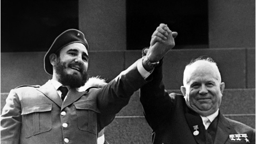 Cuộc khủng hoảng tên lửa cuối cùng được giải quyết trong hòa bình. Cuba tiếp tục xây dựng quan hệ với Liên Xô, với việc nhà lãnh đạo Fidel Castro thăm Moskva năm 1963, với tư cách là khách của nhà lãnh đạo Liên Xô vào thời điểm đó là ông Nikita Khrushchev.