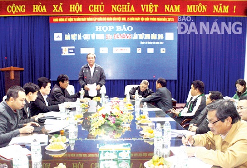 A press conference on Thursday afternoon to announce the 18th Da Nang Newspaper Cross-Country Running Competition