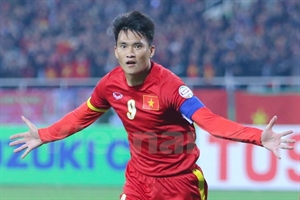 Striker Le Cong Vinh - the captain of the national team at the recent AFF Suzuki Cup (Photo: VNA)