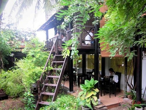  An outdoor area for drinking coffee