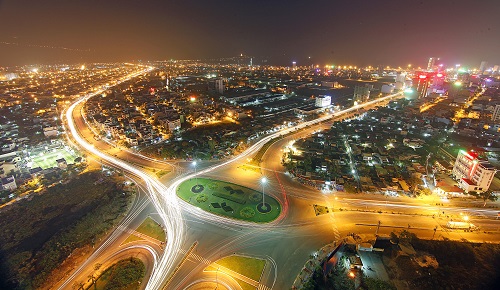 “Pho Dem” (The City at Night)