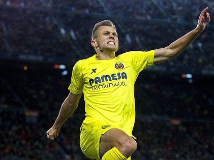 Denis Cheryshev ghi bàn mở tỉ số trận đấu