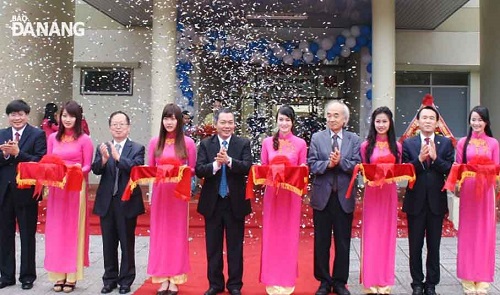 The ribbon cutting ceremony 