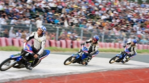 The National Suzuki Raider R150 motorcycling championship 2015 is scheduled to be held on March 8 (Photo: baomoi.com)