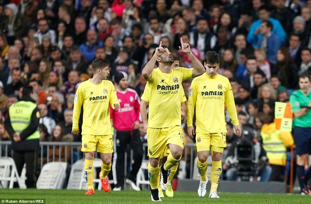 Gerard Moreno mang về 1 điểm cho Villarreal