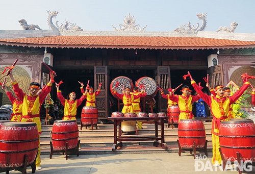    Drumming ceremony