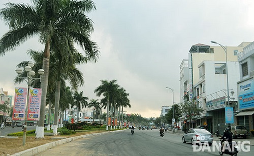 A local street in Thanh Khe District