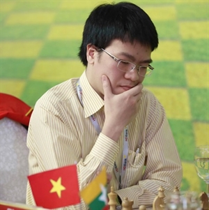 Vietnamese chess master Le Quang Liem is currently at the top of the HDBank Chess Tournament (Photo coutersy of organising board)