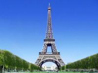[Infographics] Tháp Eiffel tròn 126 tuổi: Những sự thực ít biết