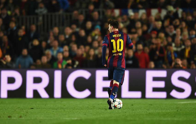 Lionel Messi đang dẫn đầu với 31 lần kiến tạo. Bên cạnh đó, cầu thủ này hiện còn xếp thứ hai trong danh sách những cầu thủ ghi nhiều bàn nhất với tám lần lập công. 