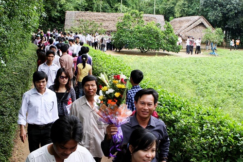 Visitors from across the country visiting the late President’s birthplace.