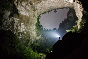 The Eden at Son Đoòng Cave by night (Photo: VNA)