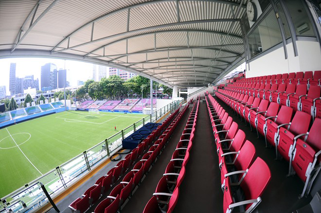 Mặc dù nhỏ và có sức chứa khá khiêm tốn, tuy nhiên toàn bộ công trình phục vụ SEA Games đều được trang bị cơ sở vật chất hiện đại, kể cả trên sân bóng đã gần 100 tuổi như Jalan Besar.