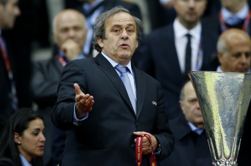 Chủ tịch UEFA Platini trong trận chung kết Europa League giữa Dnipro và Sevilla tại Warsaw (Ba Lan) đêm 27-5. Ảnh: Reuters
