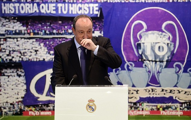 Rafa Benitez vừa được bổ nhiệm làm HLV đội một Real, thế vào chỗ trống mà Carlo Ancelotti để lại sau khi bị sa thải đầu tuần trước. CLB Hoàng gia Tây Ban Nha nhanh chóng tìm HLV mới để sớm ổn định đội hình cho mùa giải 2015-2016.