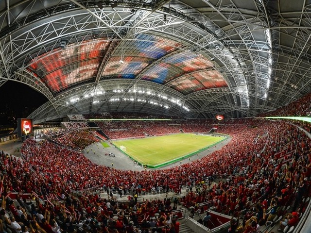 Mái vòm của SVĐ Quốc gia Singapore sẽ biến thành một màn chiếu khổng lồ vào tối nay