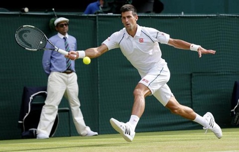 Djokovic dễ dàng vượt qua Tomic