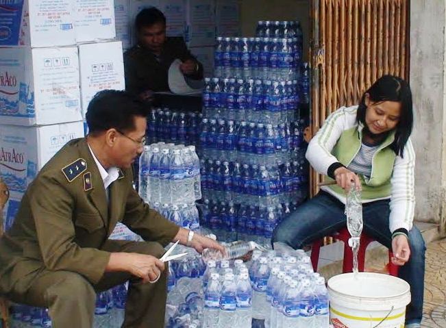 Để tăng cường công tác đấu tranh chống buôn lậu, gian lận thương mại và hàng giả  cần sự vào cuộc đồng bộ của các ngành, các địa phương và nhân dân.