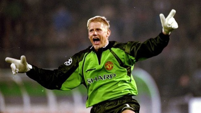 Peter Schmeichel được coi là “món hời Thế kỷ” của Sir Alex