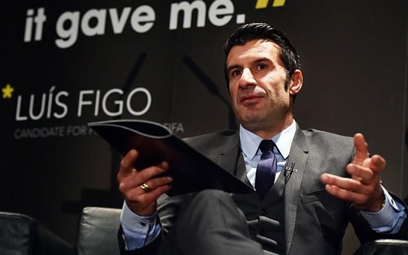 Cựu danh thủ Luis Figo cũng là ứng viên tranh cử chức Chủ tịch FIFA ở cuộc bầu cử vừa qua. Tuy nhiên, trước thềm cuộc bầu cử, Luis Figo đã rút lui vì cho rằng đây là cuộc chiến không công bằng. 