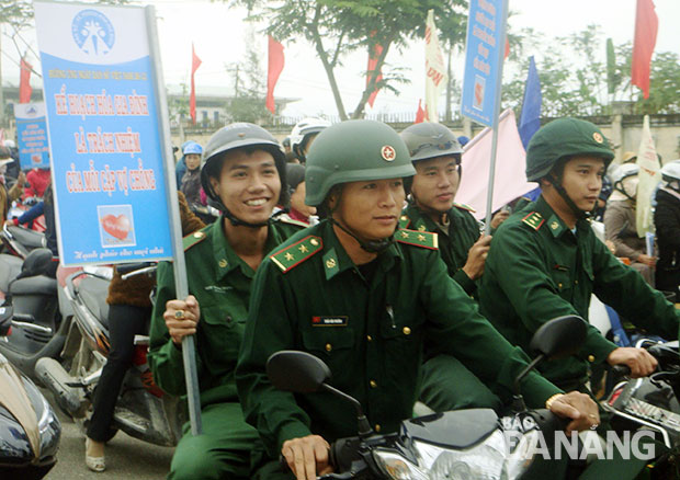 Ra quân chiến dịch truyền thông dân số. 