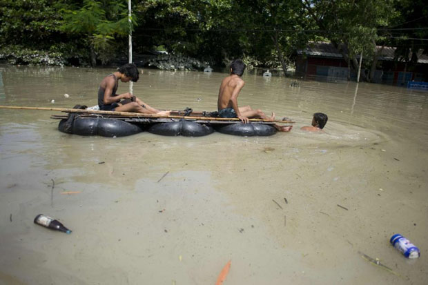 Biển nước ở khu vực Kalay thuộc bang Sagaing của Myanmar. 			      Ảnh: AFP