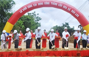 At the ground-breaking ceremony (Photo: baodongnai)