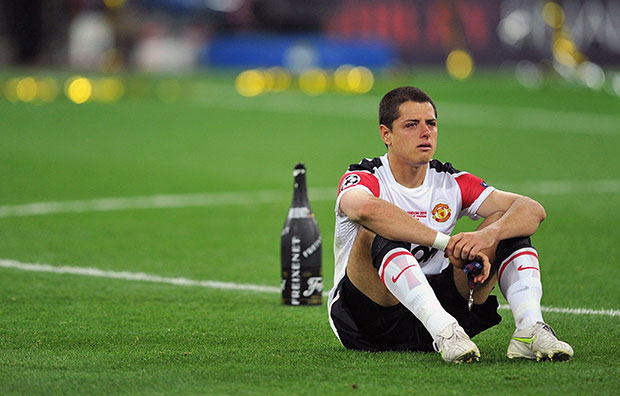 Đến lúc này, “Chicharito” đã trở thành “người thừa” tại Old Trafford.