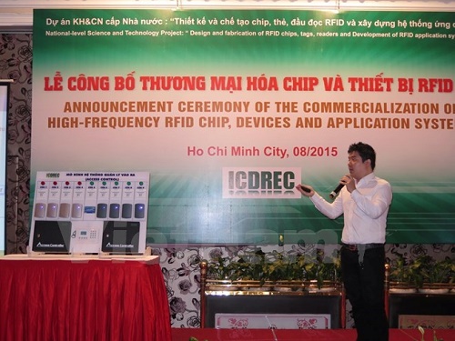 The announcement ceremony of the commericlisation of the RFID HF chip. (Source: VNA)